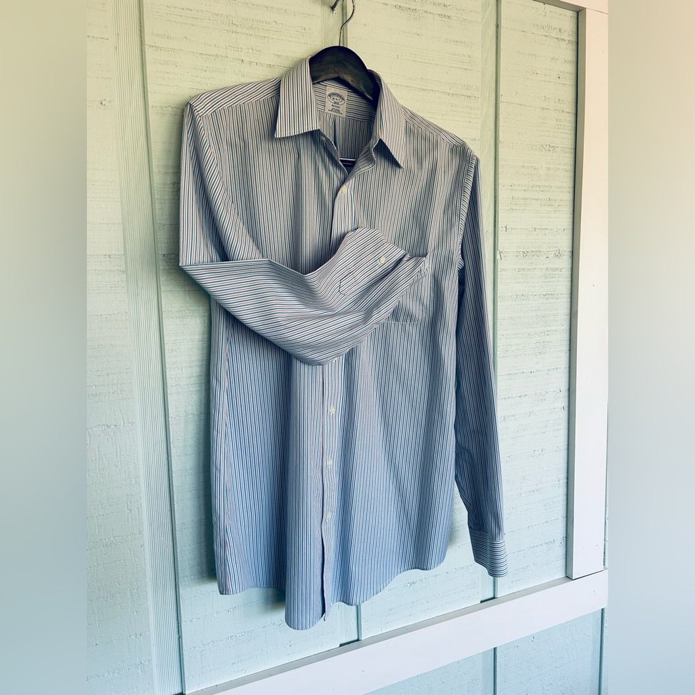 Brooks Brothers Classic Red White & Blue Pinstripe Dress Shirt